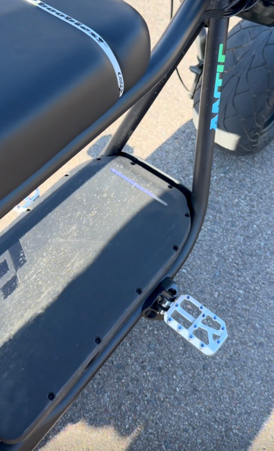 Antic MX pegs